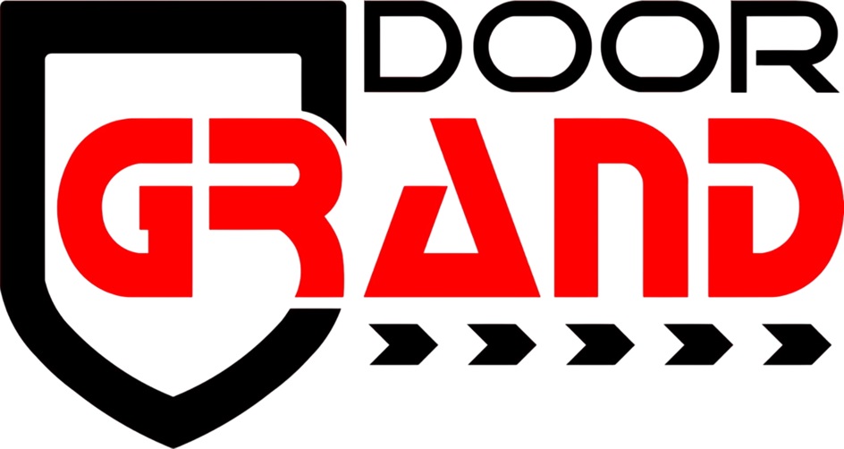 DOOR GRAND